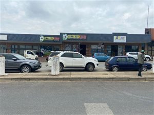280 m² Industrial space in White River