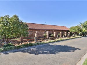 3 Bed Cluster in Jansen Park