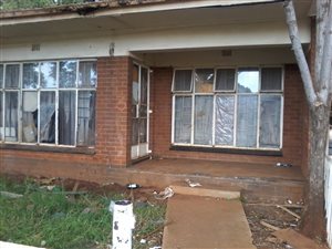 3 Bed Flat in Westonaria