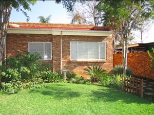 3 Bed Duet in Elarduspark
