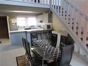 2 Bed Apartment in Sunninghill