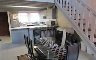 2 Bedroom Apartment in Sunninghill