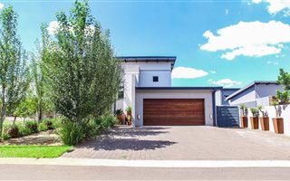 4 Bedroom House in Midstream Ridge Estate