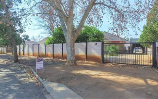 3 Bedroom House in Stilfontein