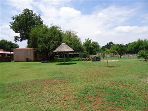 5.5 ha Farm in Kroondal