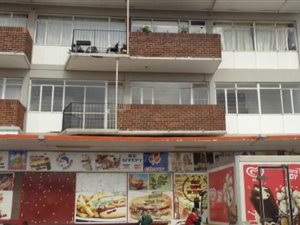1 Bed Flat in Florida Hills