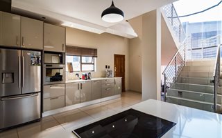 4 Bedroom Cluster in Northcliff