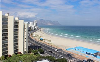 2 Bedroom Apartment in Strand Central