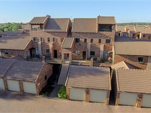 2 Bed Townhouse in Eco Park