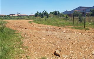 3656 m² Land available in Wadeville