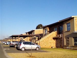 2 Bed Apartment in Vanderbijlpark CE