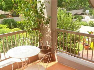 2 Bed Apartment in Melrose Estate