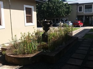 100 m² Commercial space in Kloof