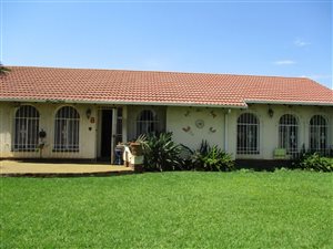 3 Bedroom House in Sherwood Gardens