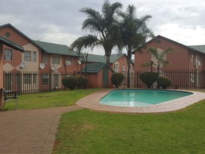 3 Bed Townhouse in Ridgeway