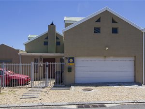 3 Bed House in Milkwood Park