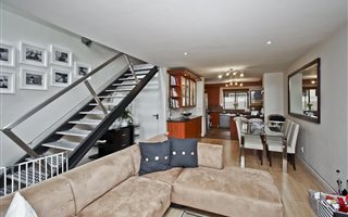 2 Bedroom Apartment in Melrose North