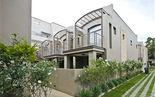 2 Bedroom Apartment in Melrose North
