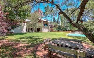 6 Bedroom House in Westcliff