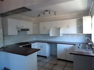 2 Bed Apartment in Radiokop