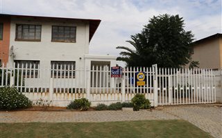 2 Bedroom House in Crown Gardens
