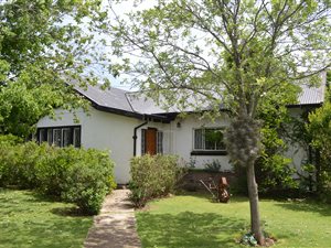 3 Bed House in Queenstown Central