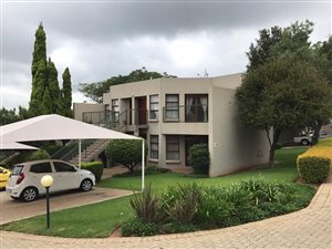 1 Bed Apartment in Paulshof