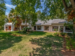 5 Bed House in Lynnwood Park