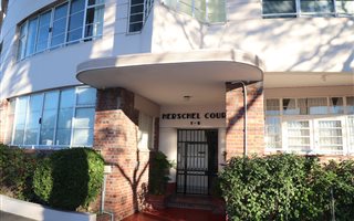 2 Bedroom Apartment in Claremont Upper