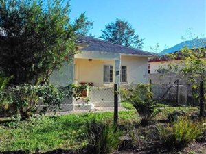 3 Bed House in George South