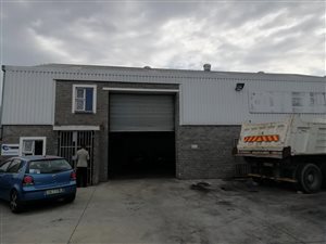 334 m² Industrial space in Rustdal
