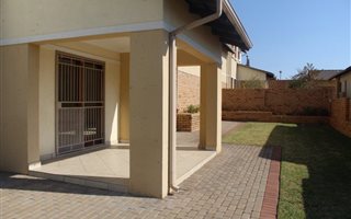 4 Bedroom House in Eldo View