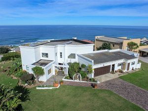 5 Bed House in Beachview