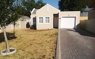2 Bedroom House in Paarl