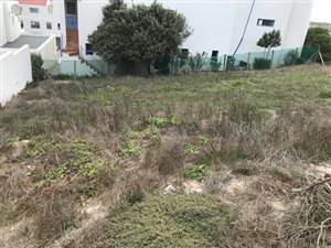 358 m² Land available in Paradise Beach