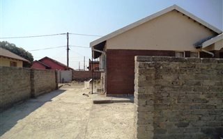 2 Bedroom House in Boitekong