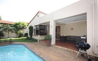 4 Bedroom Townhouse in Boskruin