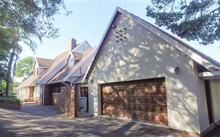 4 Bedroom House in Amanzimtoti