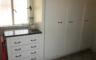 3 Bedroom House in Dunnottar