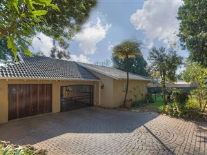 3 Bed House in Orchards