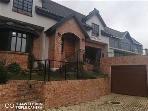 2 Bed House in Cotswold Downs Estate
