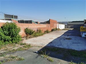 1015 m² Commercial space in Jacobs