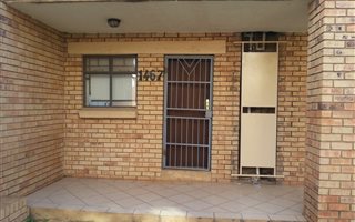 2 Bedroom Apartment in Karen Park
