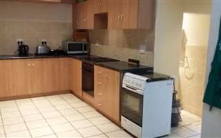 2 Bedroom Apartment in Paarl