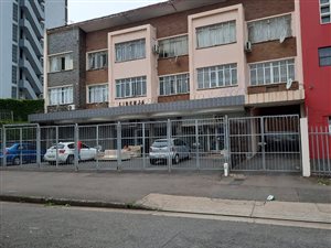1.5 Bed Apartment in Westridge