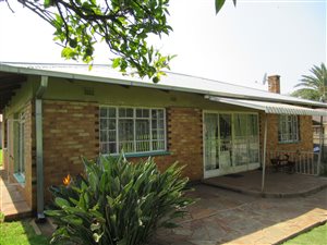 3 Bedroom House in Vanderbijlpark CW6