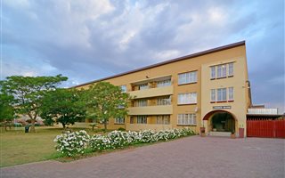 1 Bedroom Apartment in Lambton