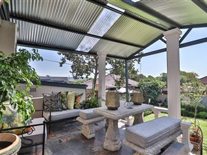 3 Bed House in Kensington