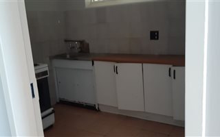 2 Bedroom Apartment in Regents Park