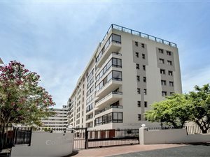 3 Bed Apartment in Sea Point